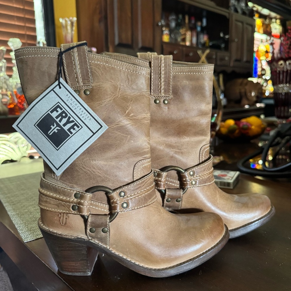 Frye Women's Brown Leather Heeled Boots